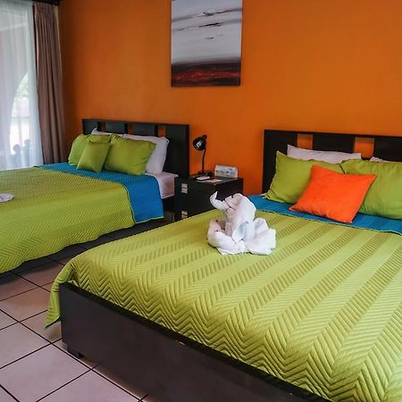 Hotel Las Flores Fortuna ラ・フォルトゥナ エクステリア 写真