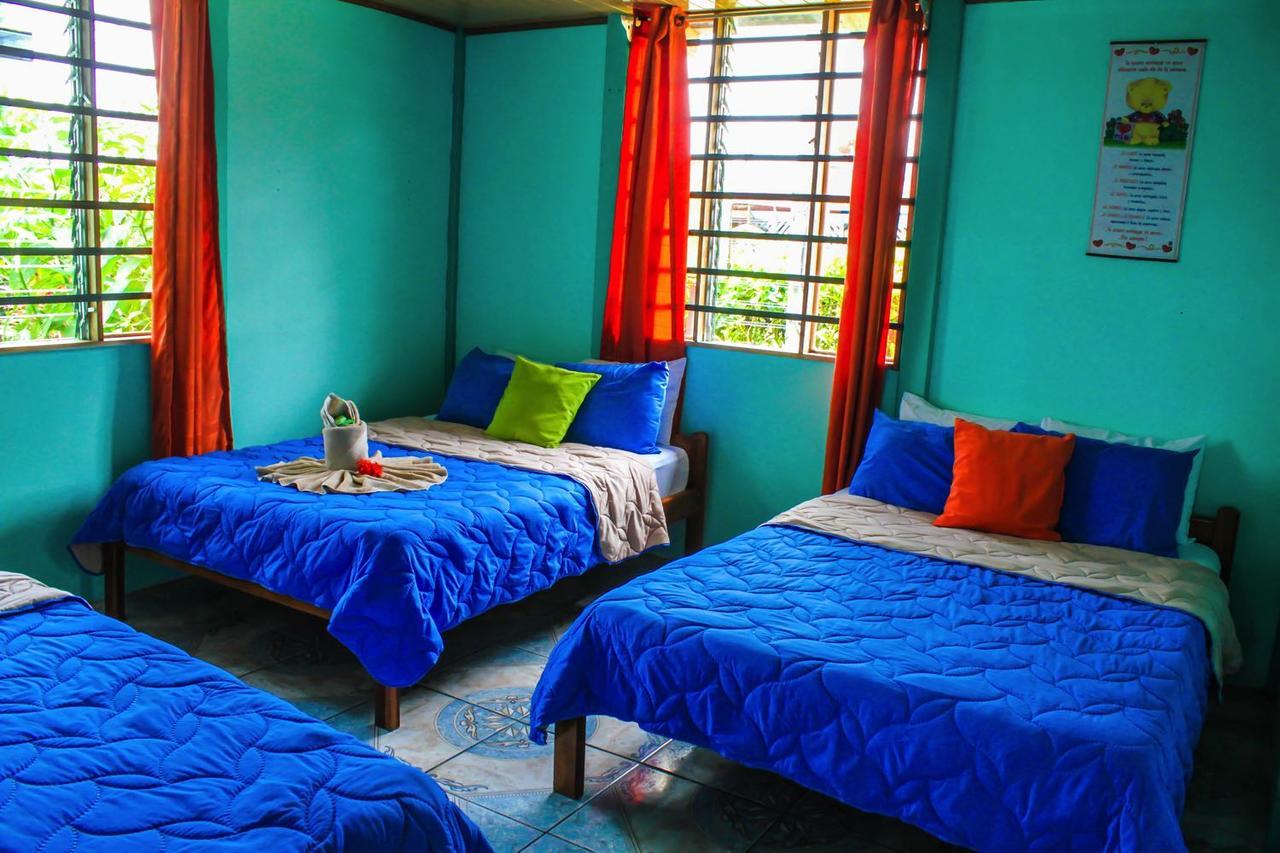 Hotel Las Flores Fortuna ラ・フォルトゥナ エクステリア 写真