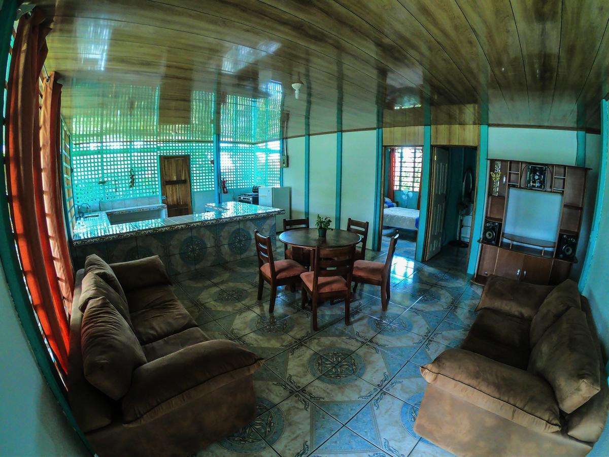 Hotel Las Flores Fortuna ラ・フォルトゥナ エクステリア 写真