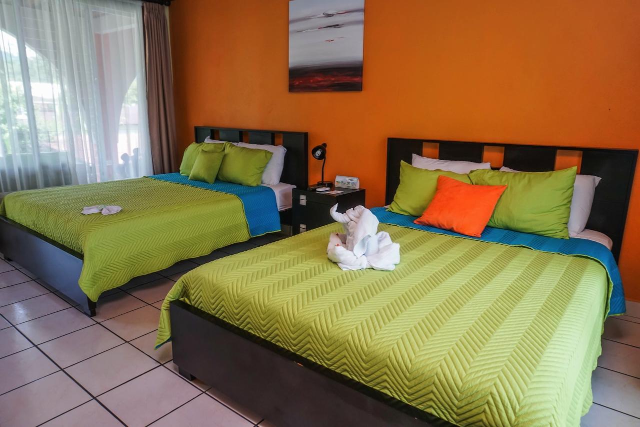 Hotel Las Flores Fortuna ラ・フォルトゥナ エクステリア 写真