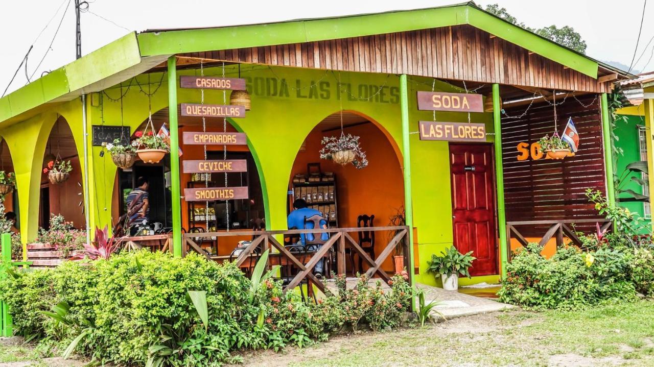 Hotel Las Flores Fortuna ラ・フォルトゥナ エクステリア 写真